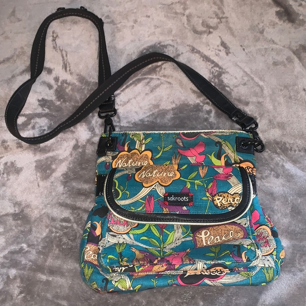 Used - Crossbody bag.